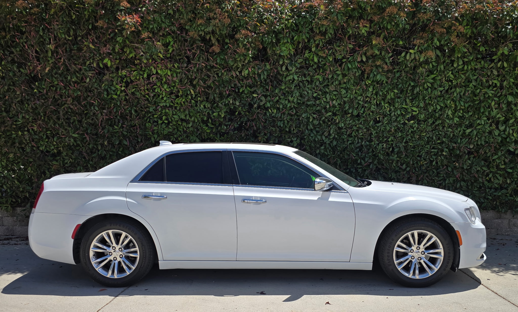 2016 Chrysler 300C