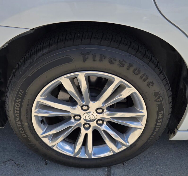 2016 Chrysler 300C