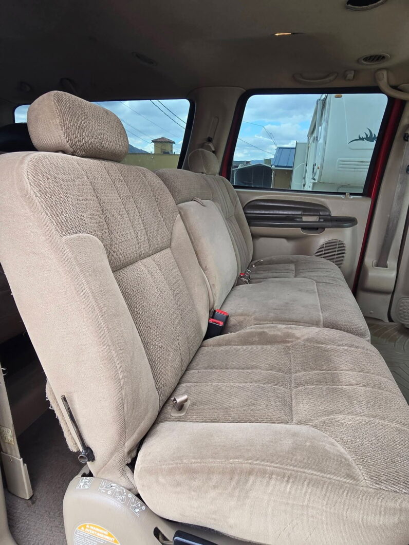 2000 Ford Excursion XLT