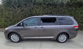 2013 Toyota Sienna XLE