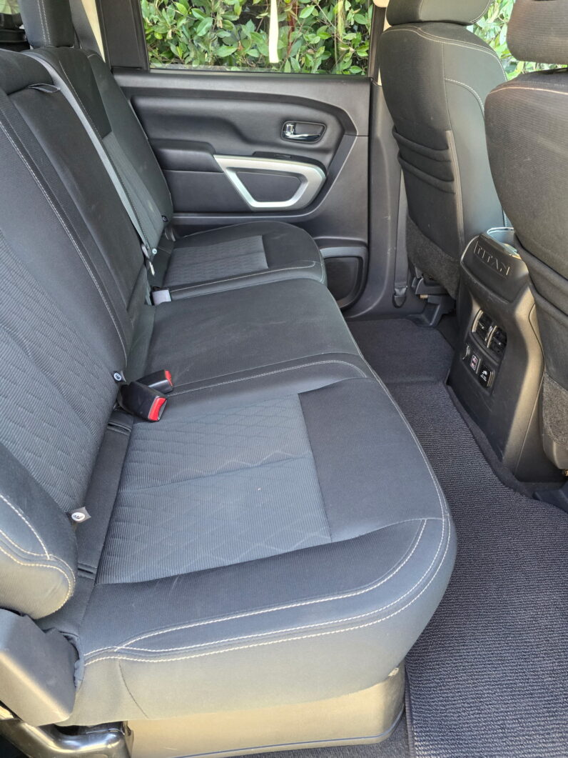 2019 Nissan Titan SV