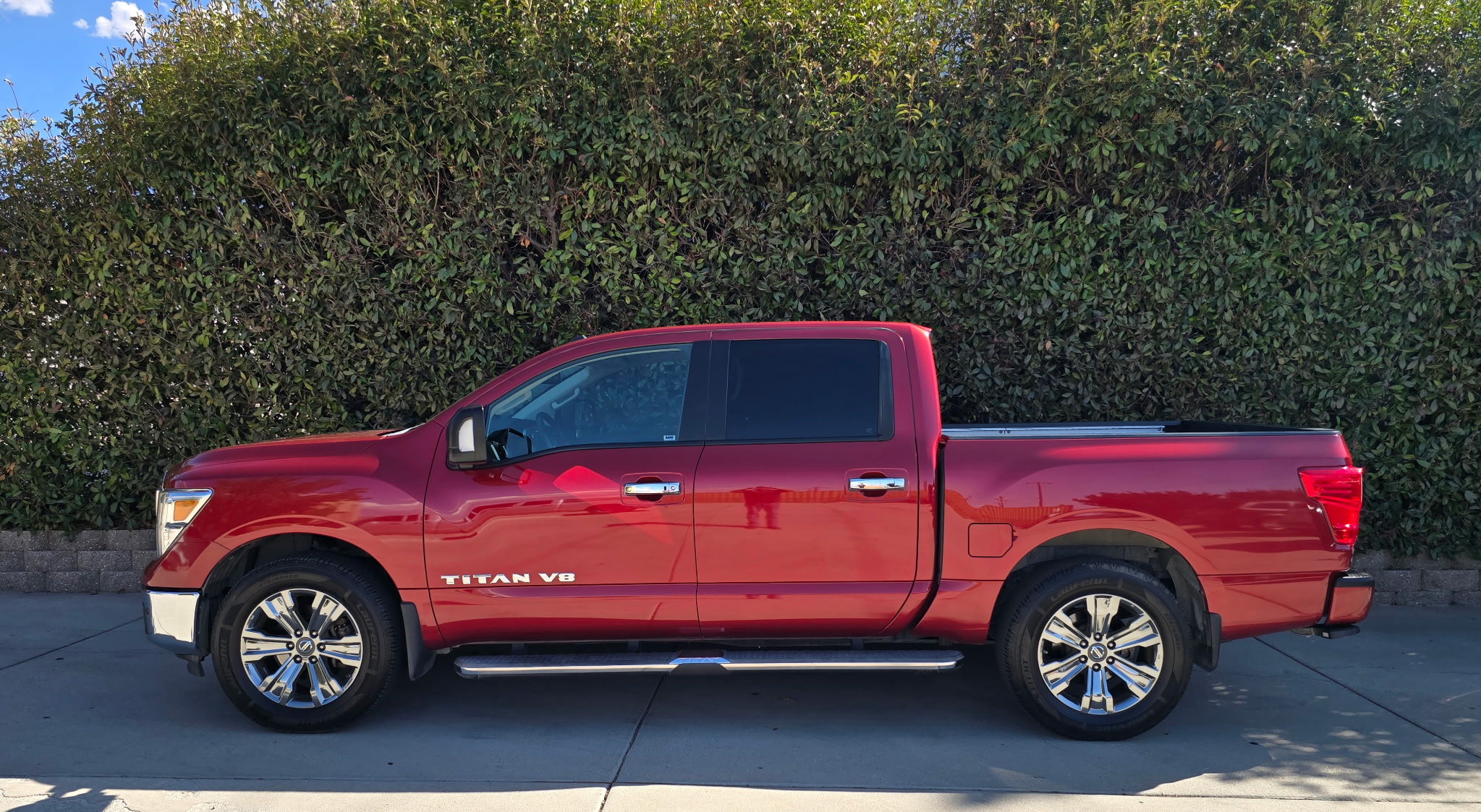 2019 Nissan Titan SV