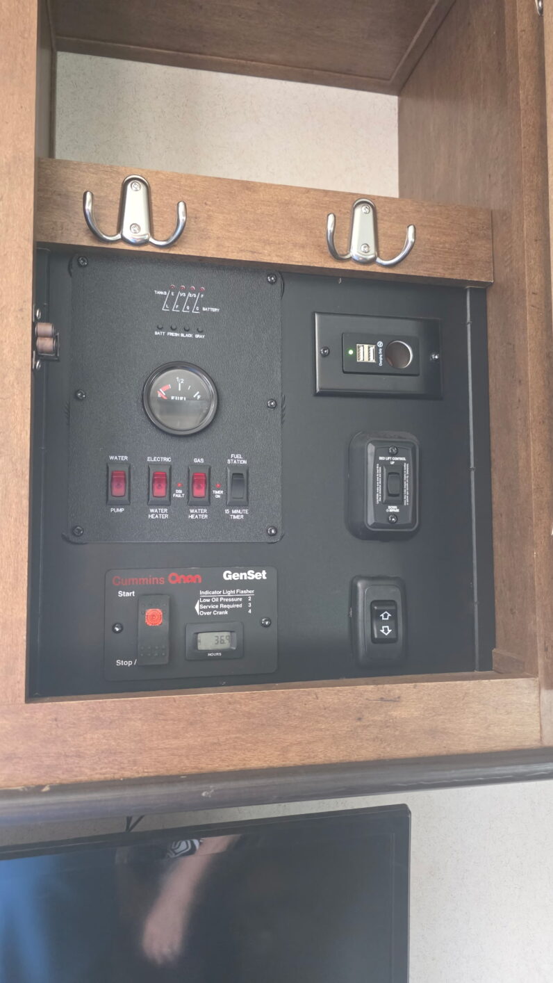 2018 Forest River Shockwave Toy Hauler