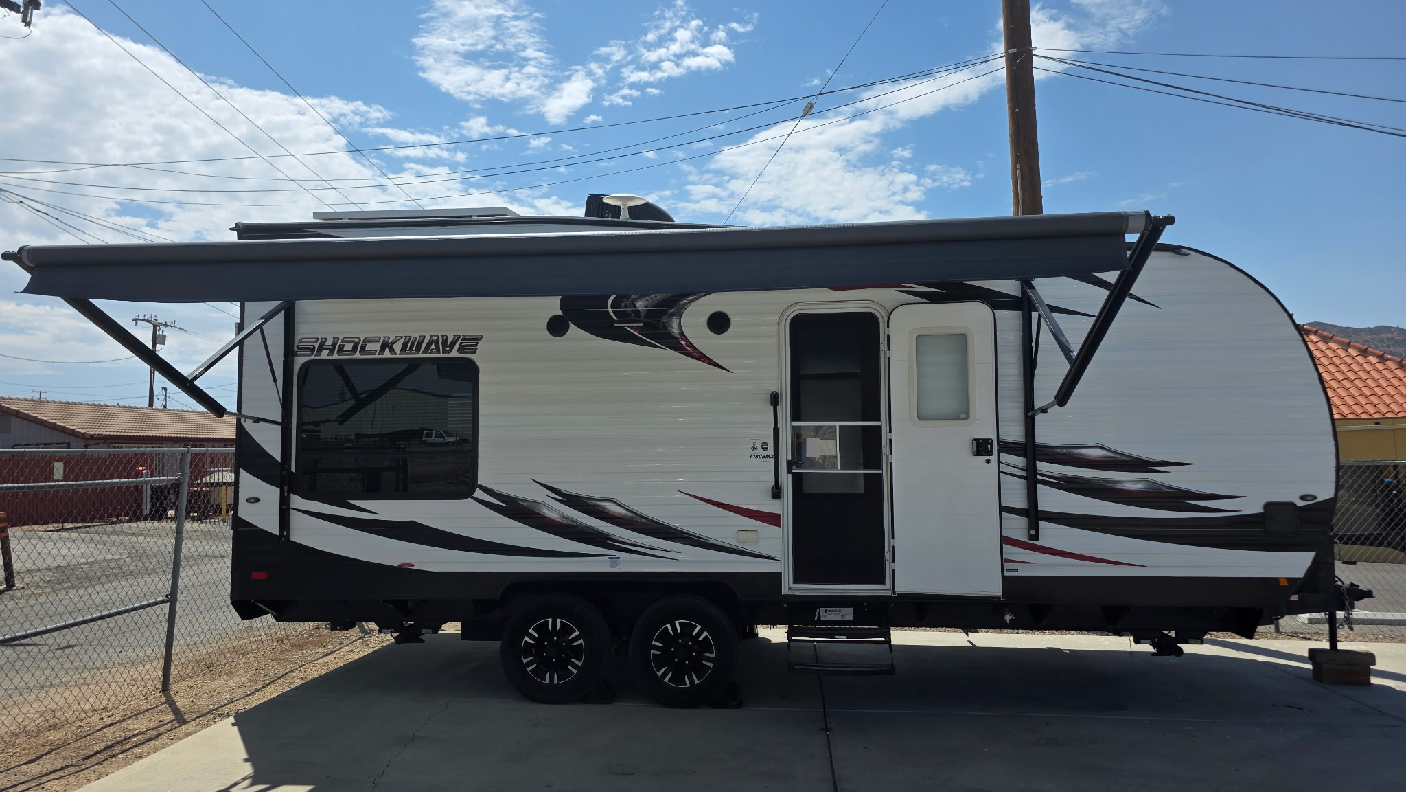2018 Forest River Shockwave Toy Hauler