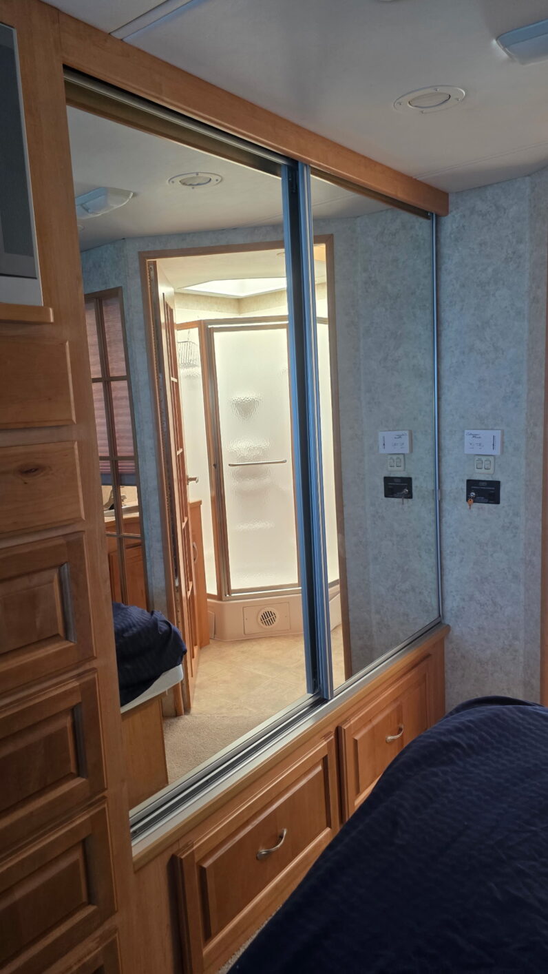 2005 Fourwinds Windsport 36A